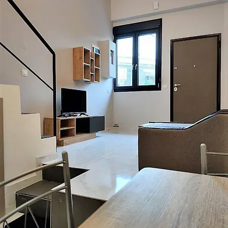 Gs Group F ☆ Apartment *